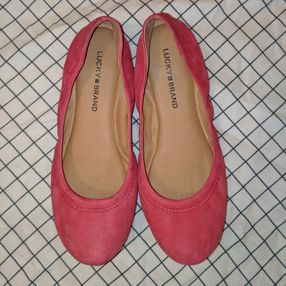 GUC Lucky Emmie Flat in Pink Suede 8